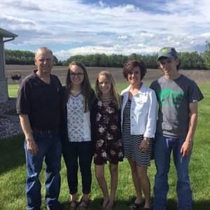 Meet your Posher, Carla